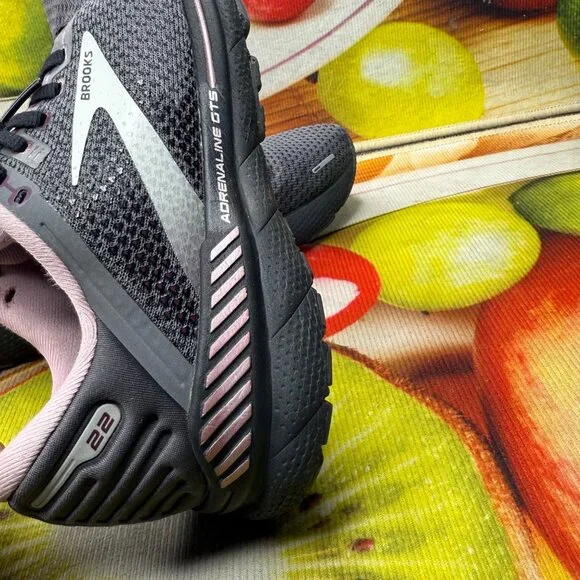 Brooks Adrenaline GTS 22 Womens Running Shoes Size 8.5 Gray & Pink - Picture 4 of 10